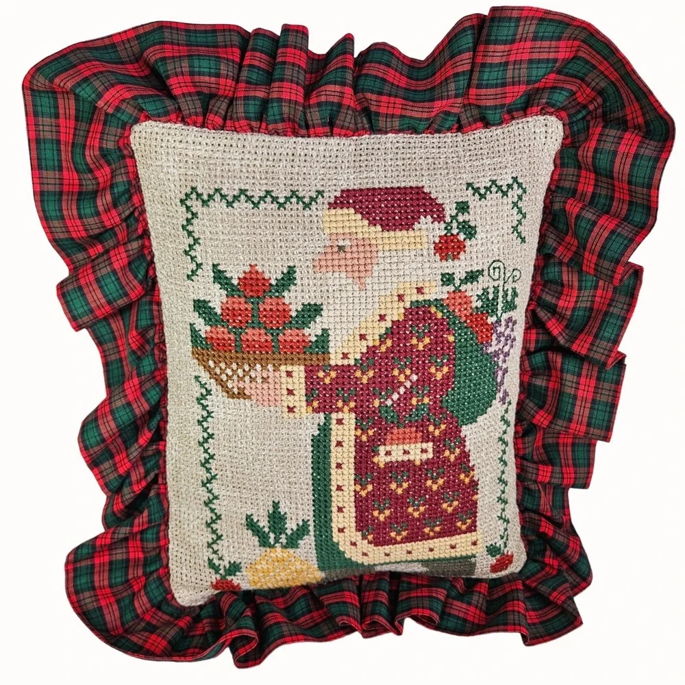 Prairie Schooler Santa 1991 Cross Stitch‎ COMPLETED Pillow Christmas Stitching